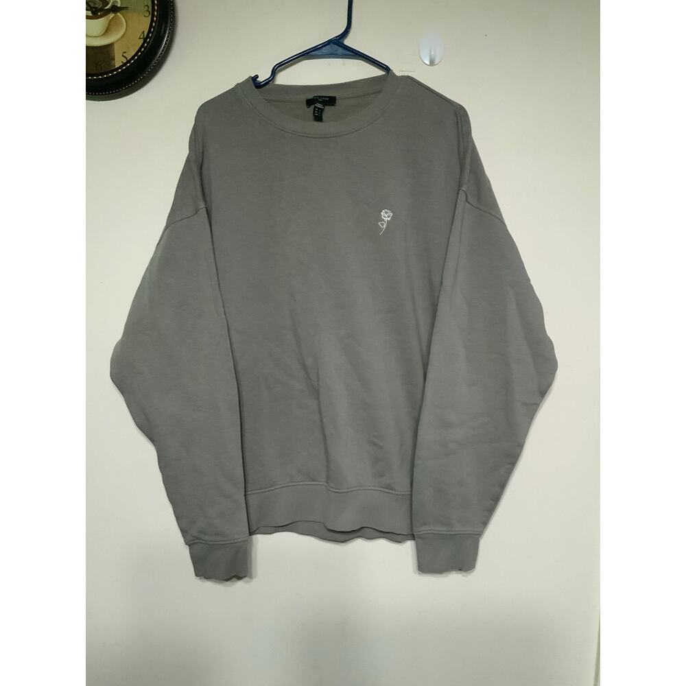 New Look - Men's Hoodie with Tiny Rose Embroidery - USED